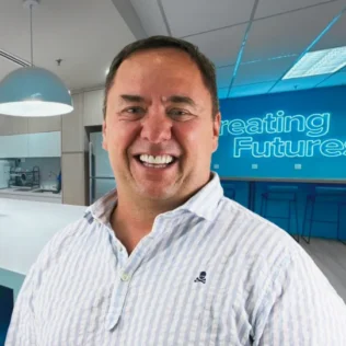 Shaun Barratt headshot in a Salt office