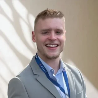 Jacob Crook headshot