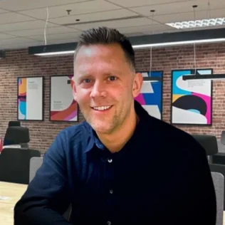 David Morgan headshot in a Salt office